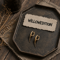 Raven Claw Asymmetry Earrings