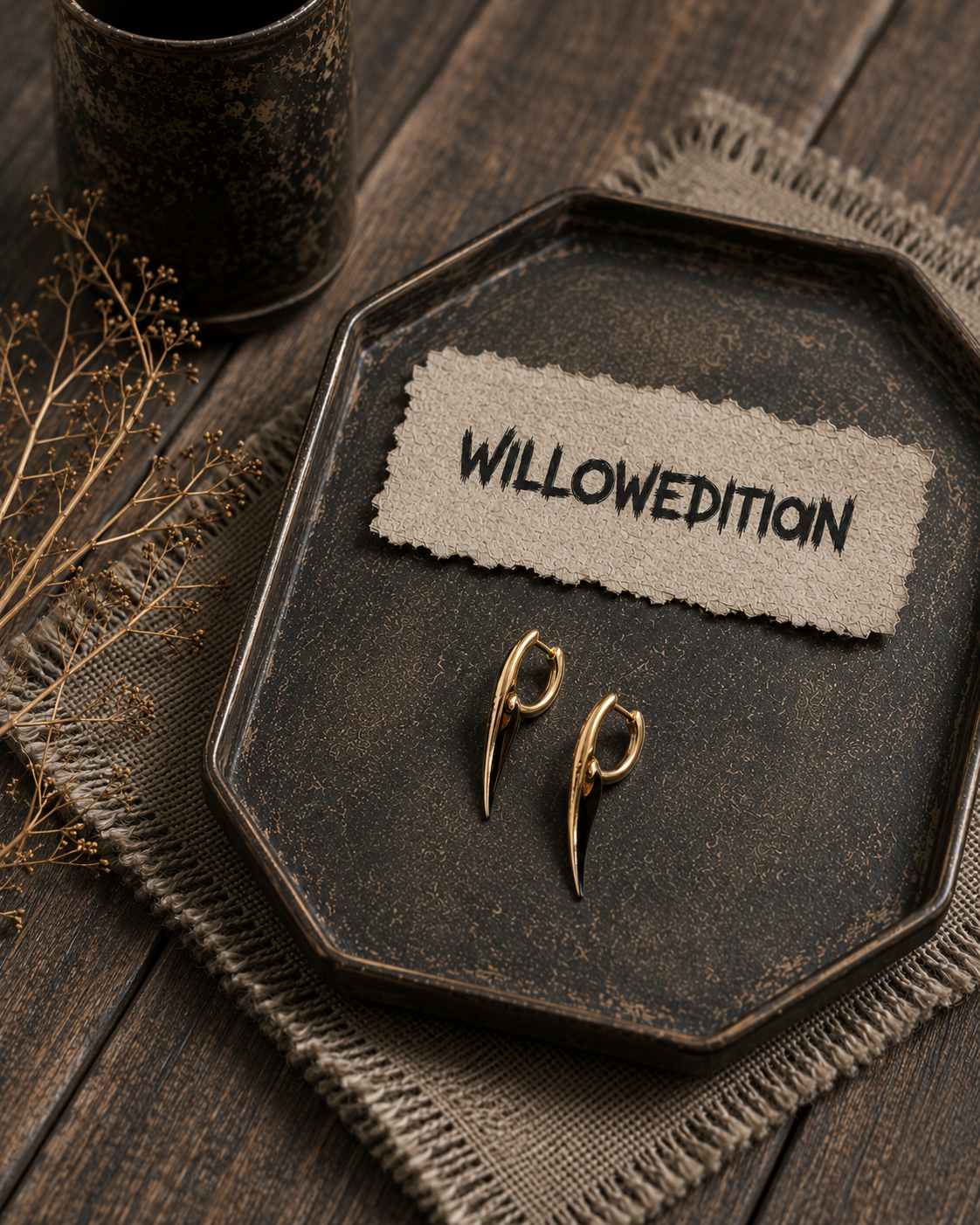 Raven Claw Asymmetry Earrings