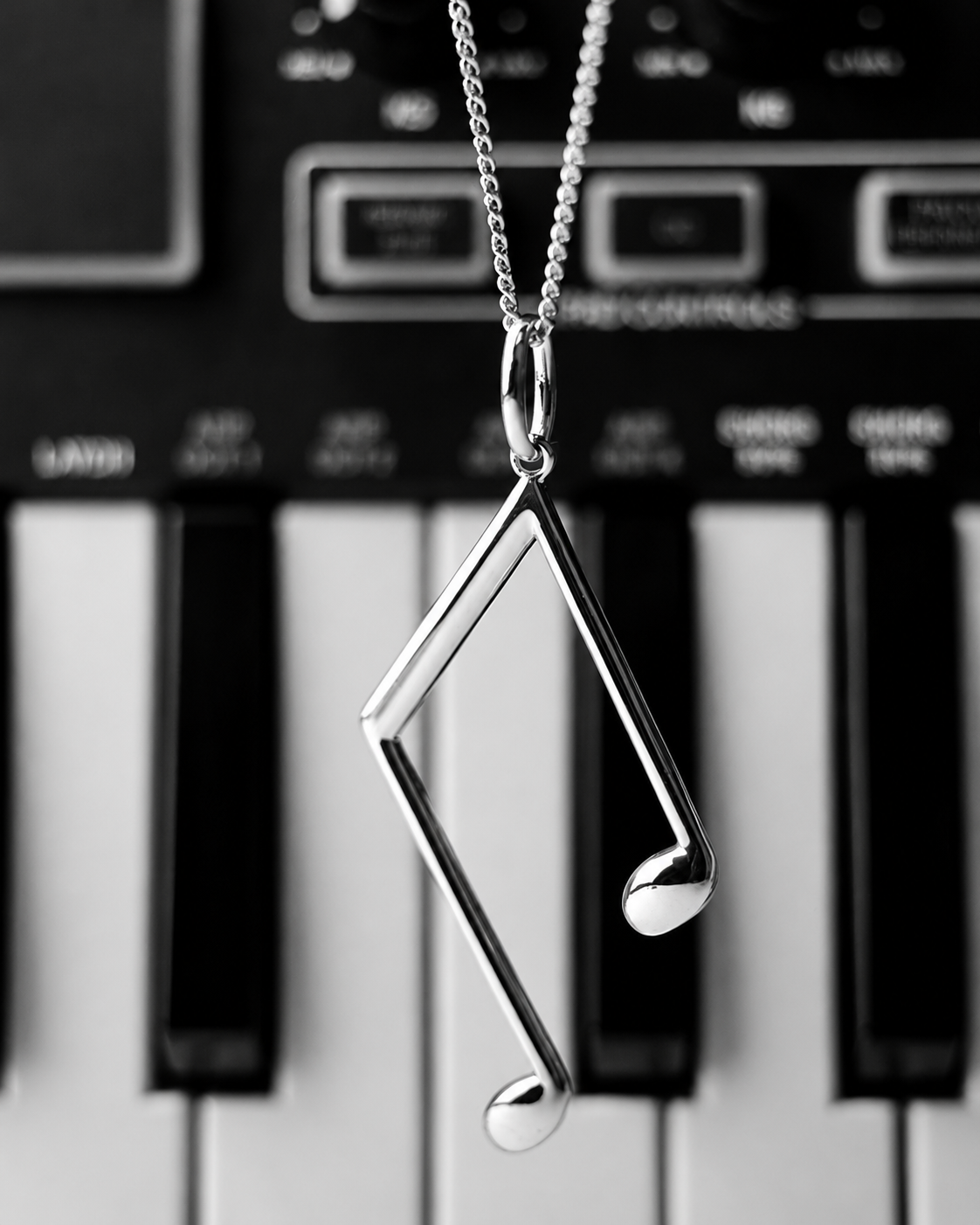 Rocknote Gold-Plated Music Pendant